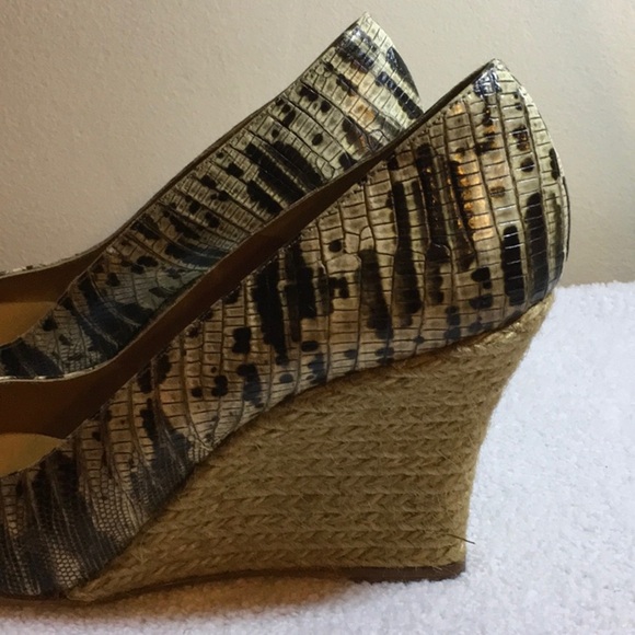 Lanvin Leather Espadrille Wedges in Snakeskin Print (40 / US 10) - Picture 5 of 8